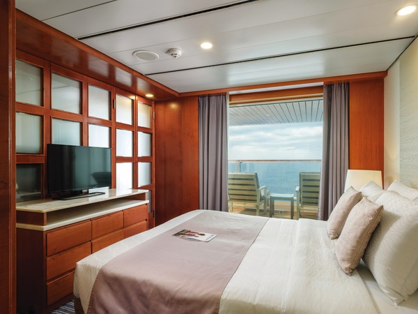 Marella Cruises Marella Explorer 2 Executive Suite Bedroom 2 ©Ben Waller.jpg